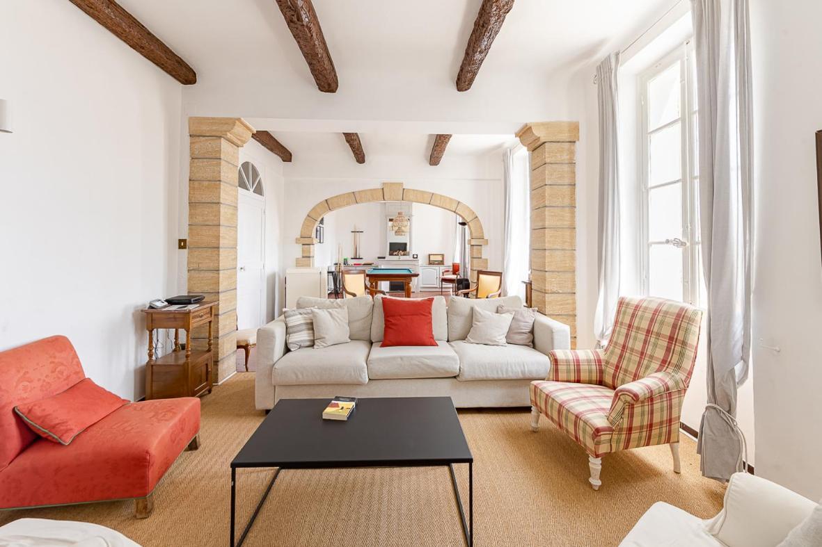 Maison De Maitre 230M² En Plein Coeur Du Village Camps-la-Source Zewnętrze zdjęcie